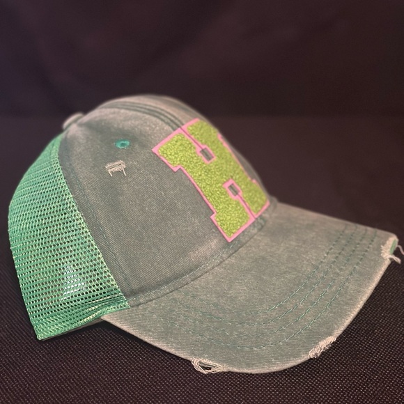 Distress cap - Picture 3 of 6